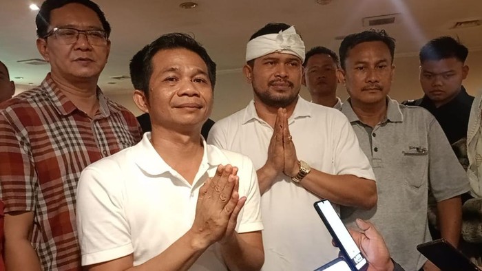 Paslon Saepul Bahri Binzein - Abang Ijo Hapidin.