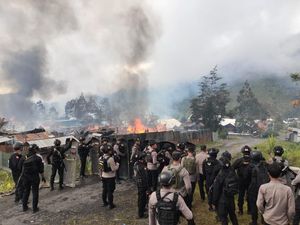 DPR Prihatin Pilkada Puncak Jaya Rusuh-Minta KPU Panggil Paslon Bupati