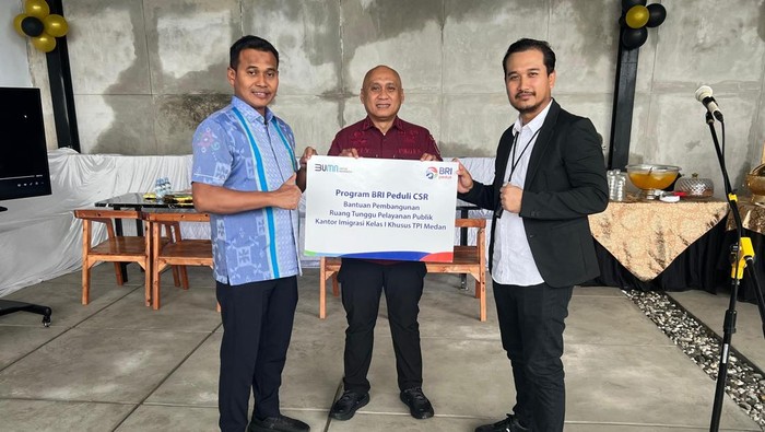 Peresmian ruang tunggu di Imigrasi Medan bekerjasama dengan BRI