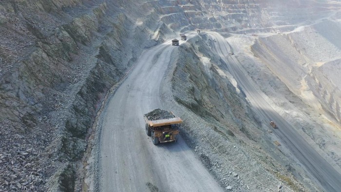 PT Amman Mineral Internasional Tbk