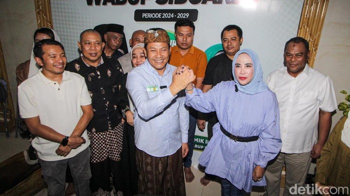 Subandi-Mimik tasyakuran kemenangan Pilbup Sidoarjo 2024.