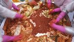 Warga Seoul Kompak Bikin 8 Ton Kimchi Jelang Musim Dingin