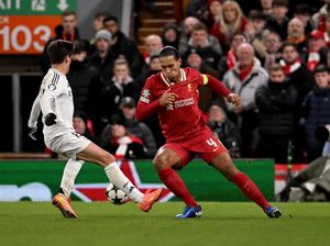 Van Dijk Tanggapi Rumor Madrid: Bukannya Sudah Ada Ruediger?