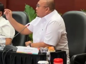 Harga Tiket Pesawat Berkurang 10%, Andre Rosiade Apresiasi Dirut Baru Garuda