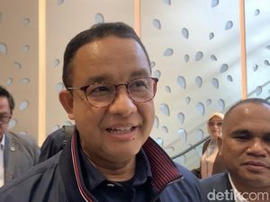 Anies Jenguk Tom Lembong di Rutan: Kondisi Sehat-Penuh Semangat
