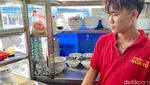 Gurihnya Nendang! Bakmi Acang Topping Ayam Kampung di Jakbar