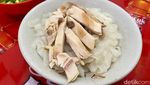 Gurihnya Nendang! Bakmi Acang Topping Ayam Kampung di Jakbar