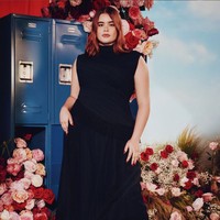 Namun, transformasi fisiknya yang terlihat baru-baru ini menimbulkan berbagai reaksi, mulai dari pujian atas penampilannya hingga kekhawatiran perubahan tersebut mungkin memengaruhi pesan yang selama ini ia bawa. Foto: Instagram/@barbieferreira