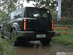 Irit Banget! Nggak Sampai Rp 90 Ribu, Bisa Bawa Mobil Listrik Chery J6 Jakarta-Bandung