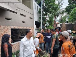 Wanti-wanti Walkot Eri Ingatkan Warga Tak Buang Sampah di Selokan