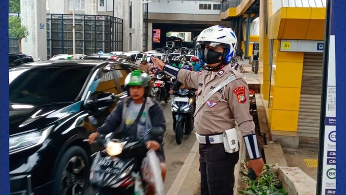 Info Macet di Cawang Arah Pancoran