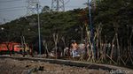 Intip Aktivitas Warga di Sekitar JIS