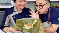 Masak bareng Inul Daratista, keduanya tampak semangat mencicipi pepes tradisional yang satu ini. Foto: Instagram @abiramzi76