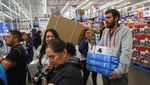 Warga Meksiko Serbu Sams Club Saat Black Friday