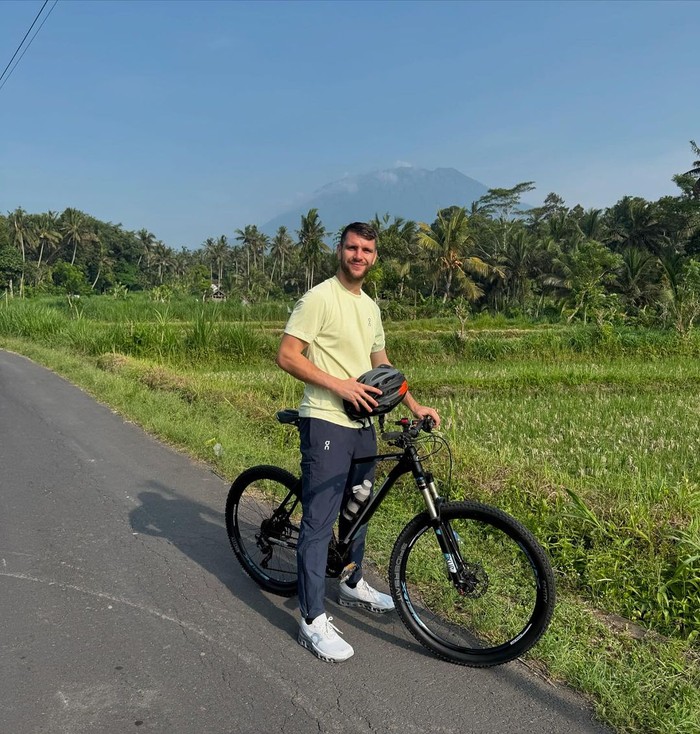 Liburan Maarten Paes di Bali Liburan Maarten Paes di Bali