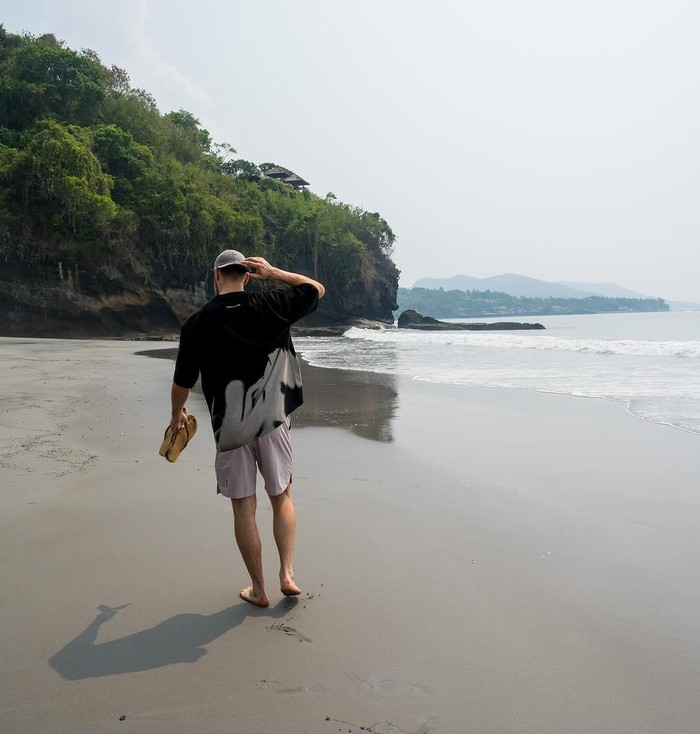 Liburan Maarten Paes di Bali