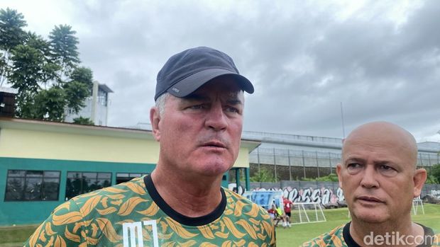 Pelatih PSS Sleman, Mazola Junior saat ditemui di Lapangan Pakembinangun, Sleman, Jumat (29/11/2024).