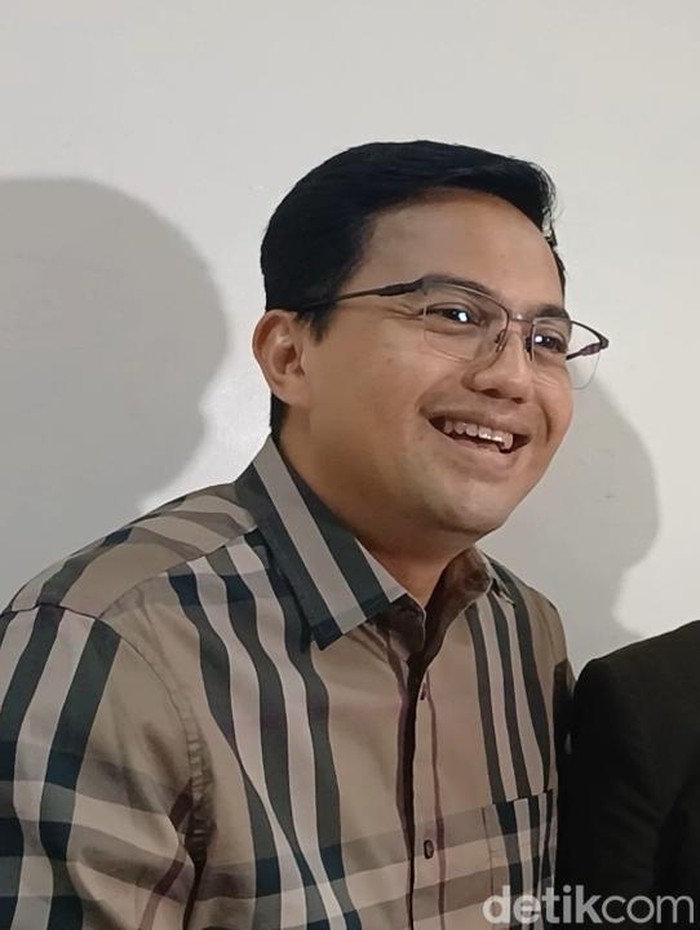 Sahrul Gunawan dan istrinya saat ditemui di kawasan Jakarta.