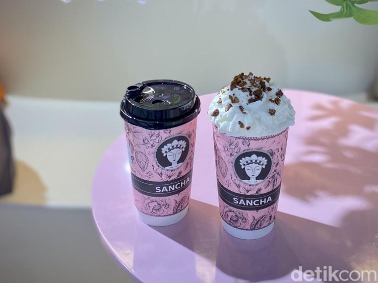 Ada Teh Osmanthus hingga Oolong yang Pakai Topping Frappe di Sini