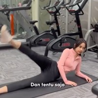 Berusia 17 tahun, saat ini kegiatan utama Sydney ialah belajar. Namun tetap ia tak melupakan hobinya berolahraga. Foto: Instagram/@sydneyazkassya