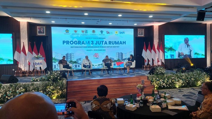 Talkshow 3 juta rumah/Almadinah Putri