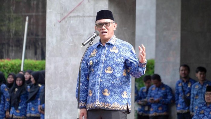 Wali Kota Cilegon Helldy Agustian