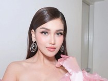 Potret Ayu Ting Ting Bikin Pangling, Mata Berbinar Terima Penghargaan Dangdut
