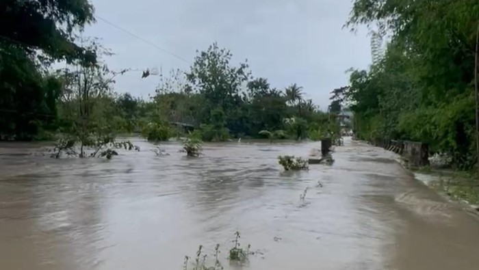 Banjir di wilayah Giriwoyo, Wonogiri, Sabtu (30/11/2024) sore.