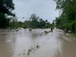 Banjir di Wonogiri Selatan, Jalan Penghubung Giriwoyo-Eromoko Terputus