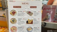 Inilah daftar menu yang ditawarkan oleh Crepella. Harga seporsinya mulai dari Rp 20.000. Foto: detikFood/Yenny Mustika Sari