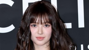 Gak dijelaskan secara detail alasan kenapa Danielle didepak dari grup. Tapi diduga selama setahun konflik, dia merugikan ADOR secara finansial. (Foto: WireImage/Han Myung-Gu)