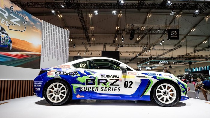 PT Plaza Auto Mega bagian dari Plaza Capital, memperluas kiprahnya ke arena Touring Car Championship dengan menghadirkan Subaru BRZ Super Series bersama MAX Motorsport. Subaru BRZ Super Series ini dipasarkan dengan harga Rp. 999.000.000,-.