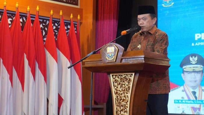 Gubernur Jambi Al Haris.