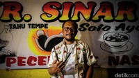 Hartono yang mewarisi bakat alami pernah menjuarai lomba lukis Porseni tingkat SMP di kota kelahirannya, Lamongan, merantau ke Jakarta tahun 1994 berjualan pecel lele dan kini mejadi pelukis spanduk profesional.