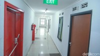 Pemberian sewa gratis selama 6 bulan ini, bertujuan memberikan waktu kepada warga yang direlokasi untuk beradaptasi. Selain itu, bagi yang belum bekerja bisa mengumpulkan biaya dari hasil pelatihan yang diberikan. Ada pun jumlah warga yang direlokasi sebanyak 139 orang dari 44 KK.  