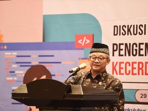 Coding & AI Masuk Kurikulum, Mendikdasmen: Teknologi Dukung Perkembangan Literasi-Numerasi