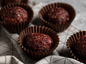10 Resep-Cara Membuat Kue Rambutan Natal Praktis dan Mudah Dibuat di Rumah