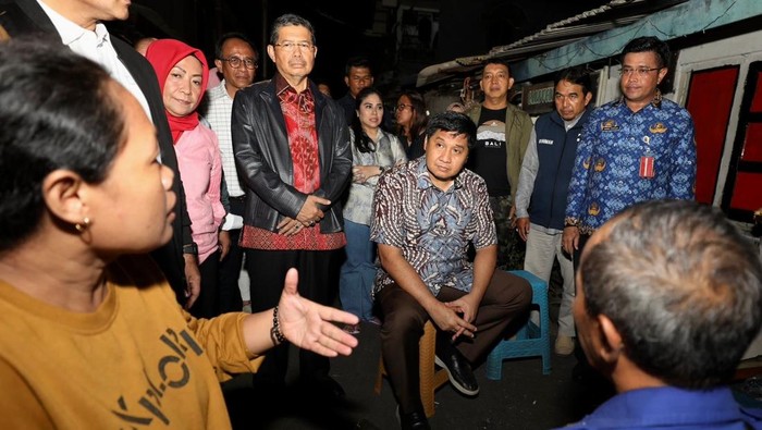 Menteri PKP Ara Dialog bersama warga terkait pemindahan ke Rusunawa KS Tubun