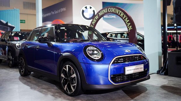 Mini Aceman dan Mini Cooper 5-door di GJAW 2024.