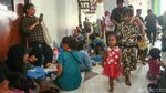 Momen AHY-Ara Serahkan Kunci Rusun Rawa Buaya ke Warga Kolong Tol Angke
