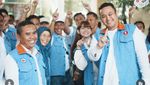 Gilang Dirga Sarapan Kupat Tahu dan Jajan Bakso di Bandung Barat