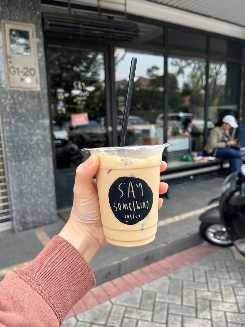 Ngopi di Jakarta Barat Yuk! Ini 5  Kafe yang Menarik Dikunjungi