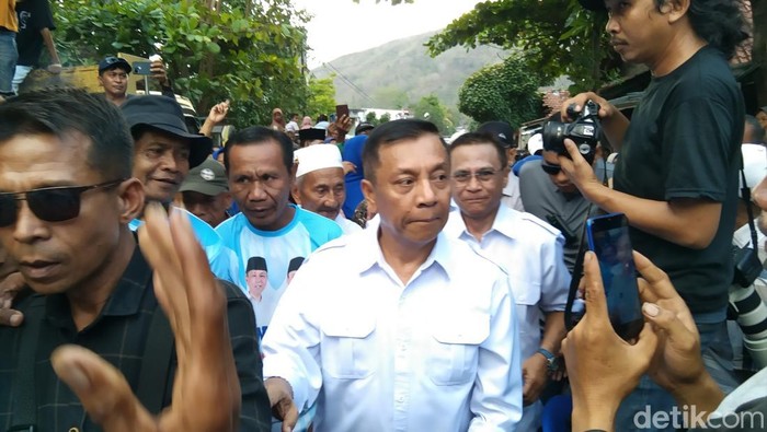 Paslon wali kota dan wakil wali kota Bima, nomor 1, Man-Feri.