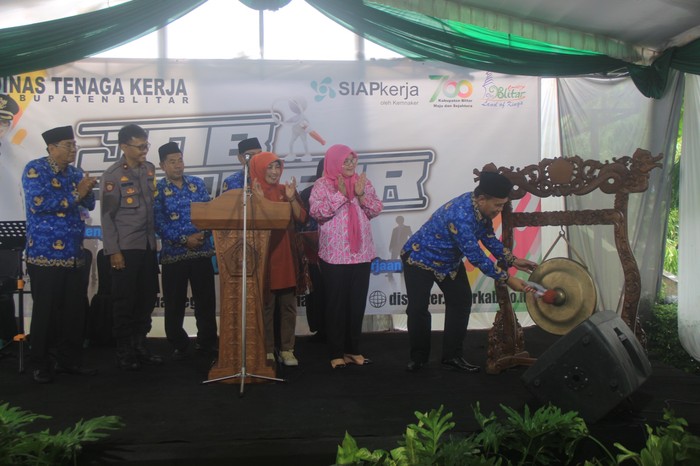 Pemkab Blitar Gelar Job Fair untuk Turunkan Pengangguran
