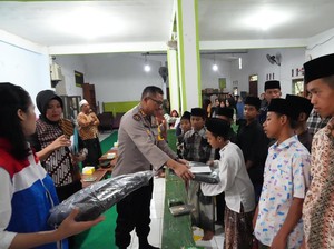 Gandeng Pertamina, Polda Jateng Baksos di Panti Asuhan Semarang