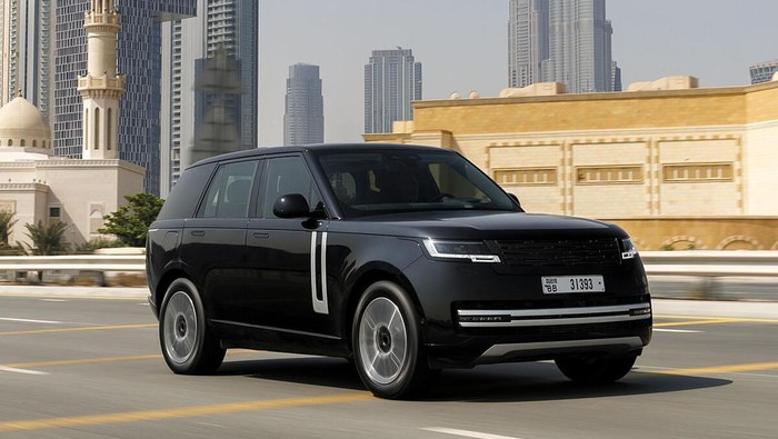 Range Rover Electric.