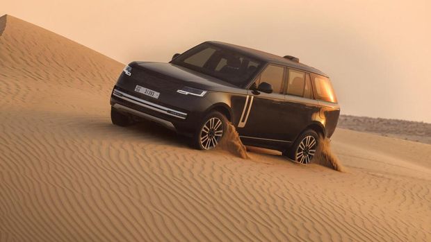 Range Rover Electric.