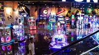 Sebagai informasi, Agora Mall telah beroperasi sejak Agustus 2024 dan hingga saat ini telah diisi oleh 20 lebih tenant.