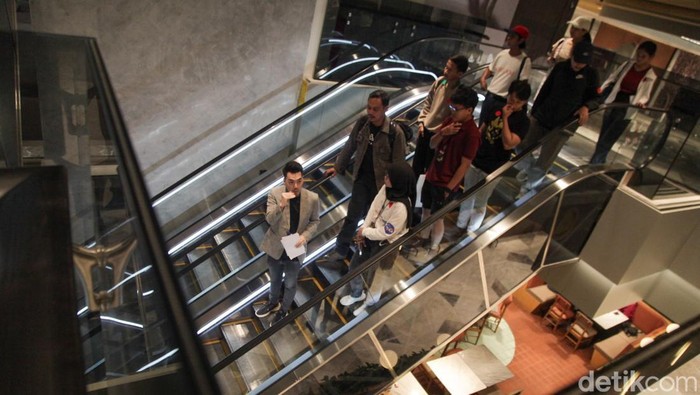 Wajah Mall Baru di Thamrin Nine, Bisa Jadi Destinasi Akhir Pekan Jakarta kini punya Agora Mall yang terletak di Thamrin Nine. Mal ini bisa jadi one stop solution bagi masyarakat yang ingin menghabiskan libur akhir pekan.