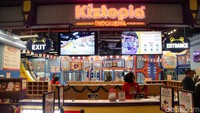 Tetapi juga terdapat tempat-tempat untuk anak kecil bermain seperti Kiztopia, Land of Zoomove hingga Funworld. Hal ini ia sampaikan mengingat Jakarta yang memiliki visi sebagai kota global sehingga pihaknya mencoba untuk mengakomodir segala aspeknya untuk lebih inklusif.